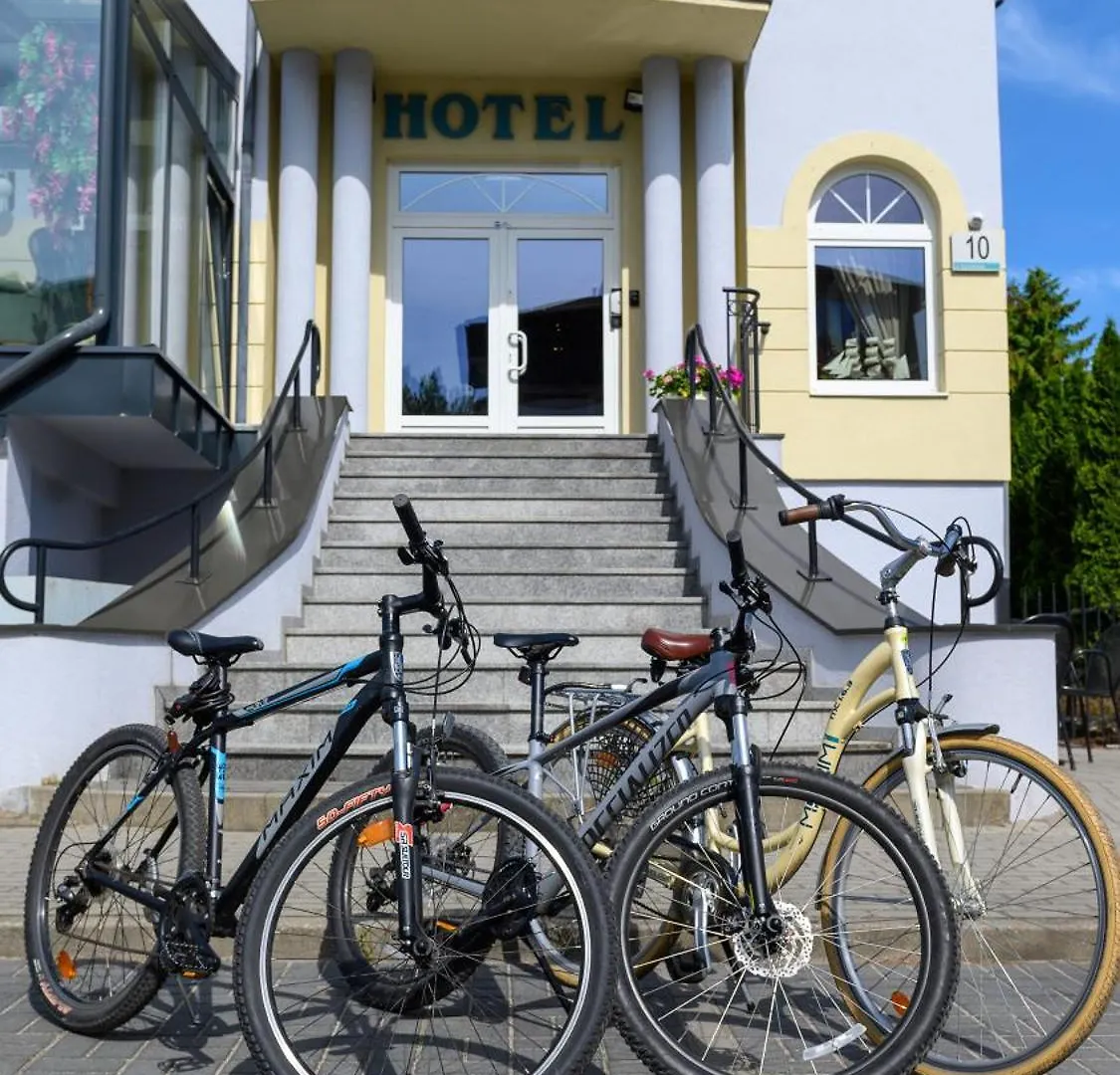 Moris Boutique Beach Hotel 格但斯克